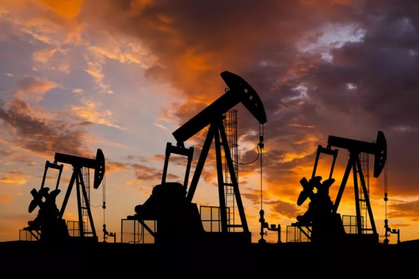 Oil Prices Regain Footing as Focus Shifts to Middle East