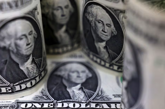 U.S. Regional Banks Face Profit Challenges in 2024 Amid Deposit Pressures