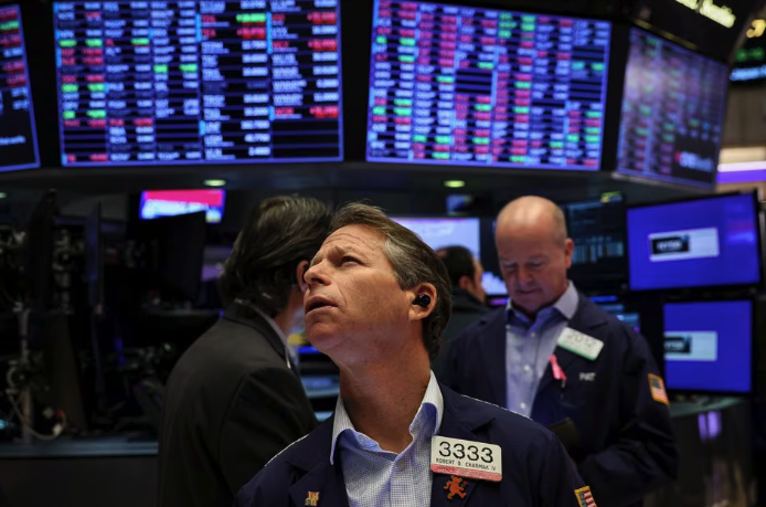 Futures Subdued: Unraveling the Big Bank Earnings Mystery