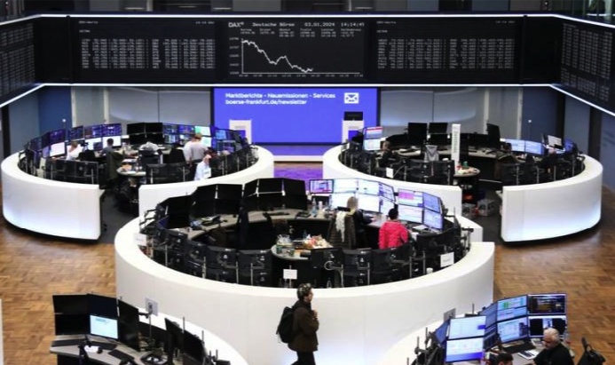 Stocks Win Streak Falls Prey to Rethink on Fed