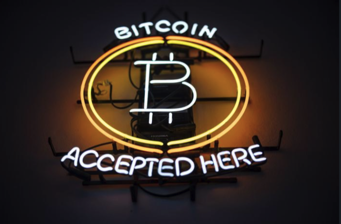 Bitcoin Hovers Near One-Month High on ETF Inflows, Looming Halving
