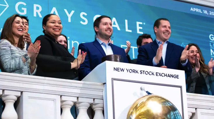 Grayscale CEO Anticipates Drop in Fees for Bitcoin ETF Following $12 Billion Outflows