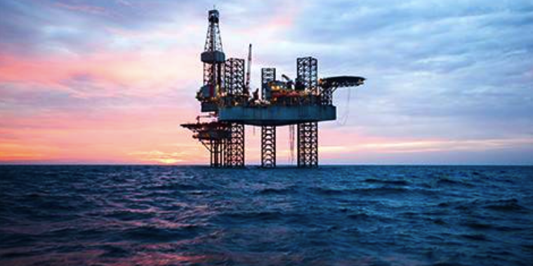 Oil Prices Insights into the Fourth Consecutive Weekly Profit